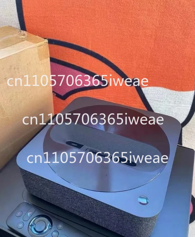 R1 Nano  Nearly New Short Focu - огляд і ціна Home Cinema Laser Projector